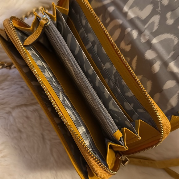 Aimee Kestenberg Delancey Leather Chain Wallet Crossbody - Picture 6 of 7